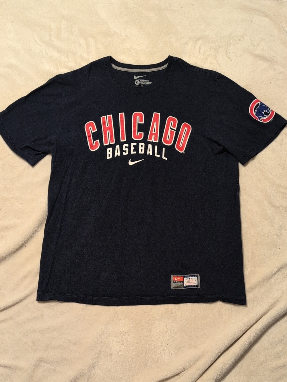 Nike Men's Navy Blue Chicago Cubs T-shirt Size XL
